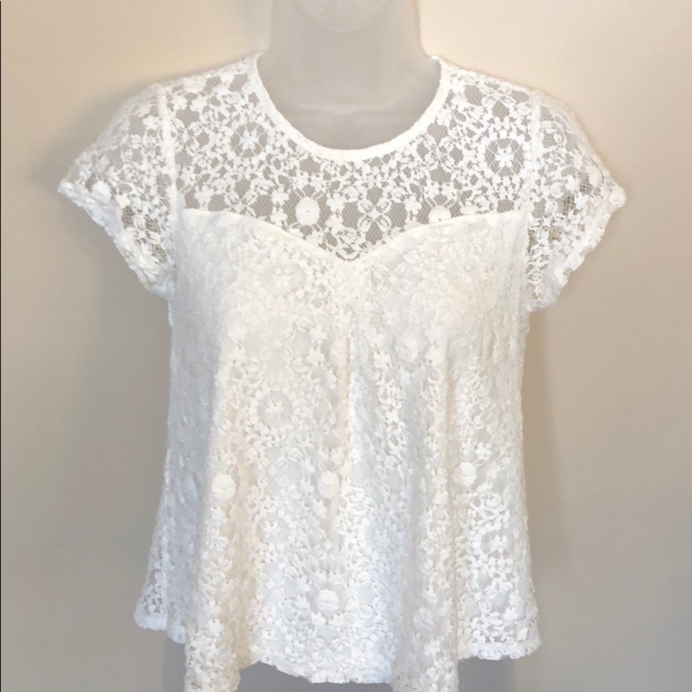 🌺beautiful lace top